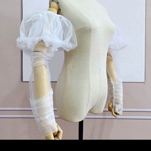 Custom made puff sleeves for wedding dress
